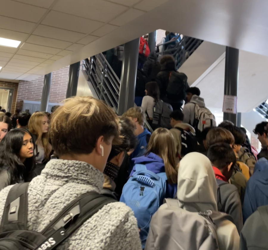 The crowded, hard-to-navigate hallway near the main stairs in Troy High School.
